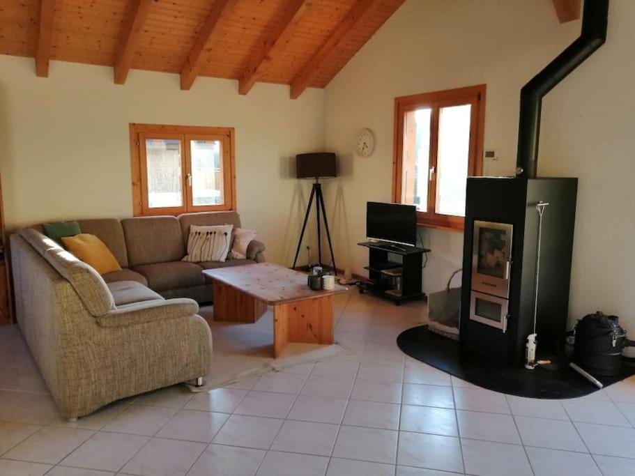 Confortable Chalet Avec Magnifique Vue En Gruyere. Charmey Ngoại thất bức ảnh